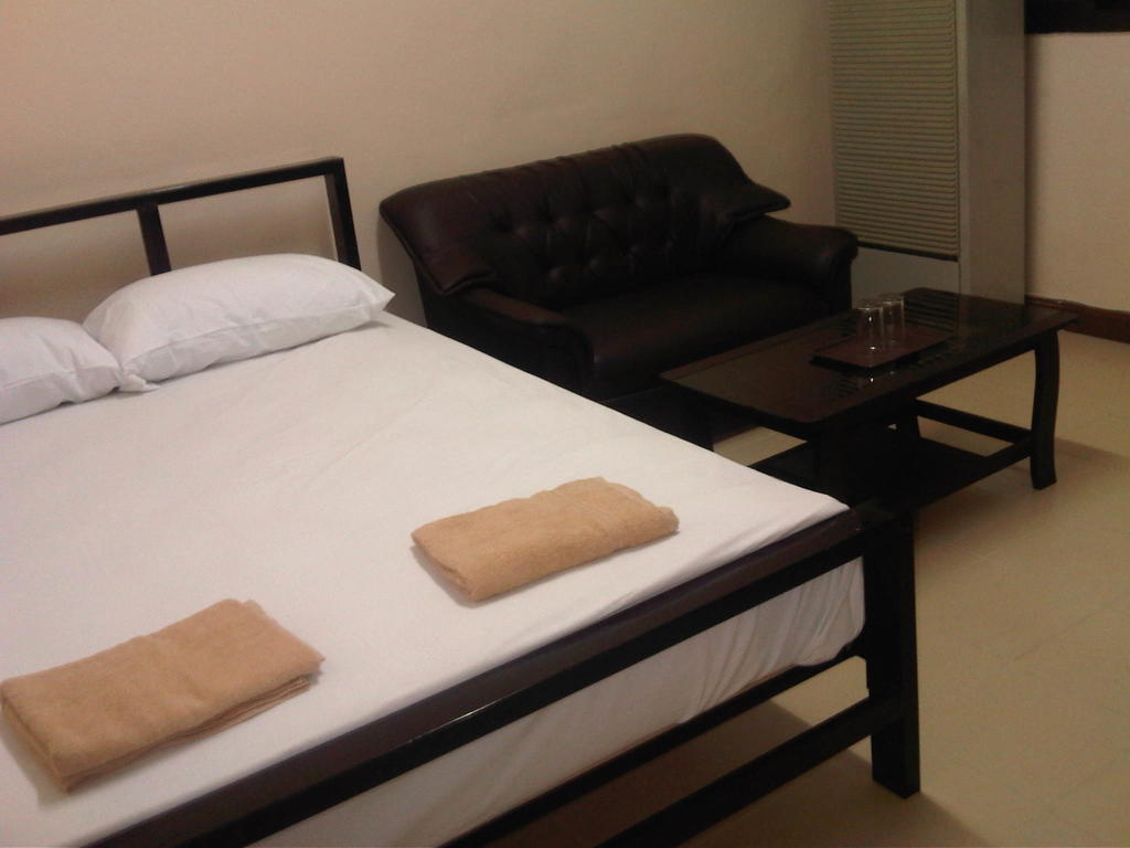 Lee House Inn Bangkok Habitación foto
