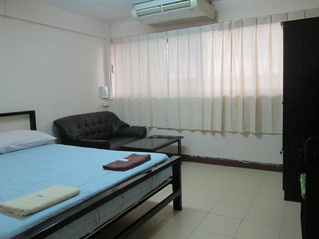 Lee House Inn Bangkok Habitación foto
